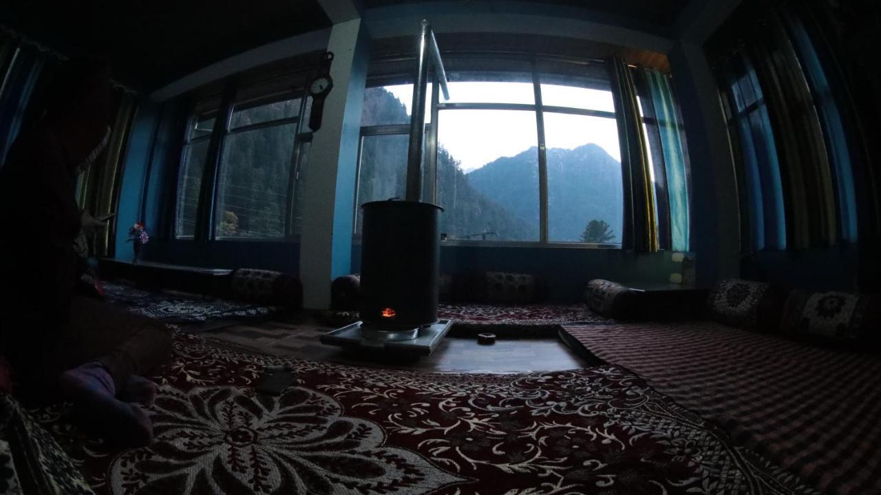 Snow View Guest House Kasol Exterior foto